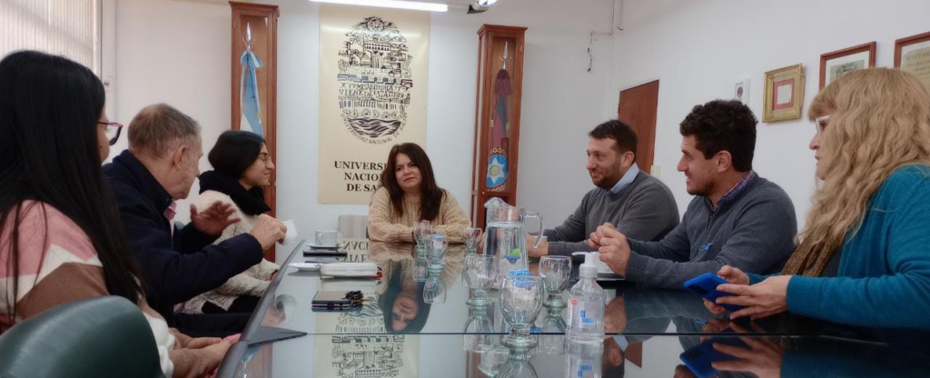 Fotos de unsa reunión de Prosac