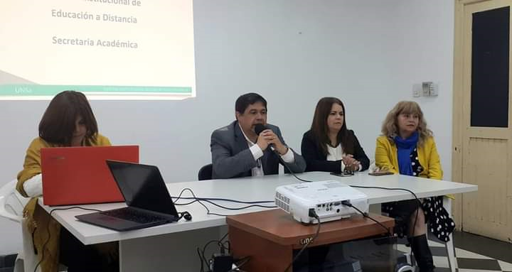 Foto de las autoridades en el Acto de apertura de las jornadas