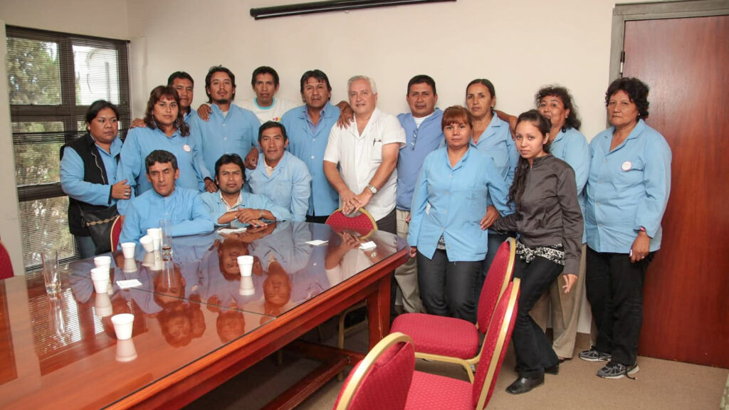 1. Ministro Salud 2011 con A.O.XII Tartagal