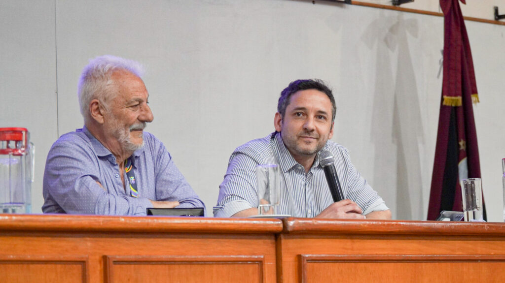 Reunión Nacional de EdFisica (14)