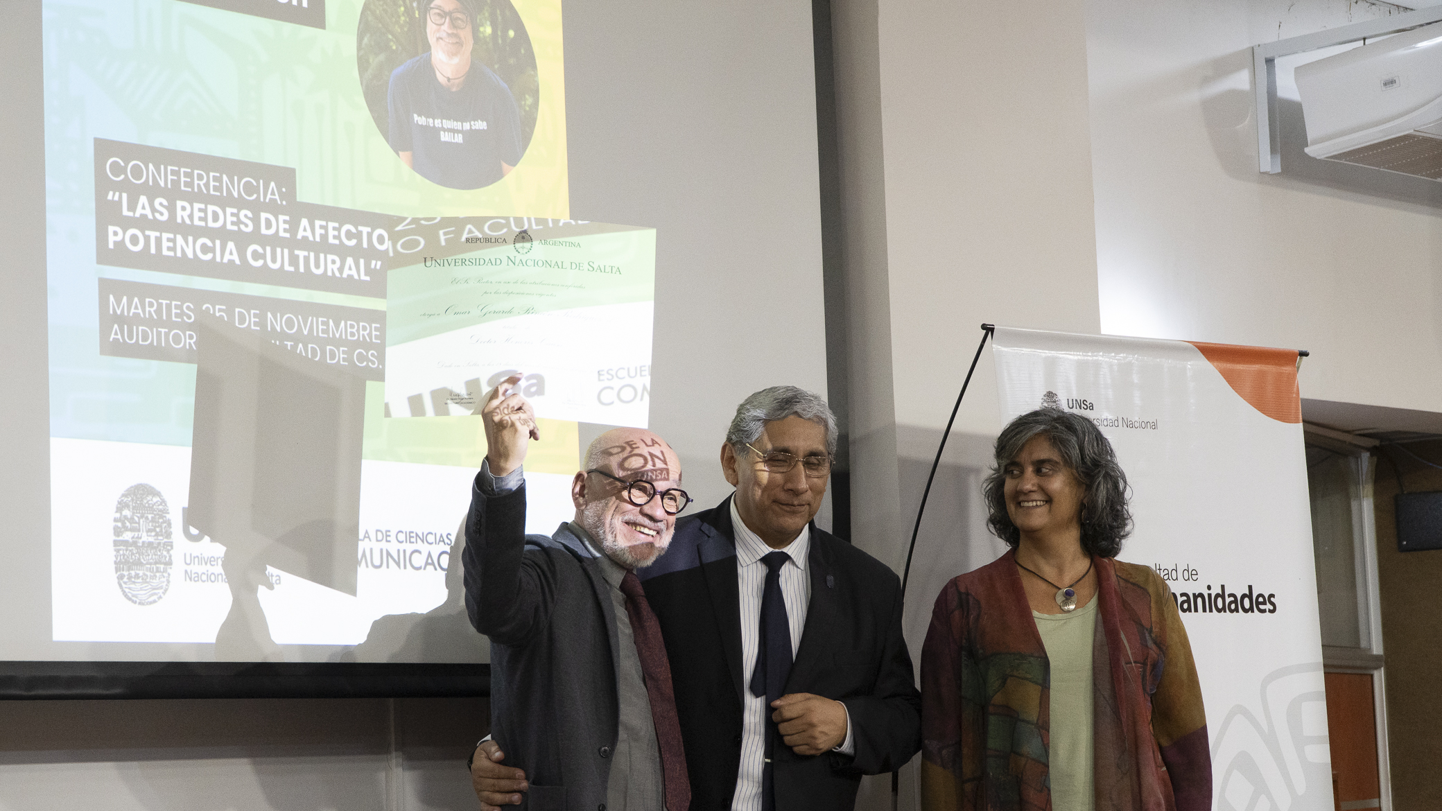 Dr Honoris Causa Omar Ricon_-10