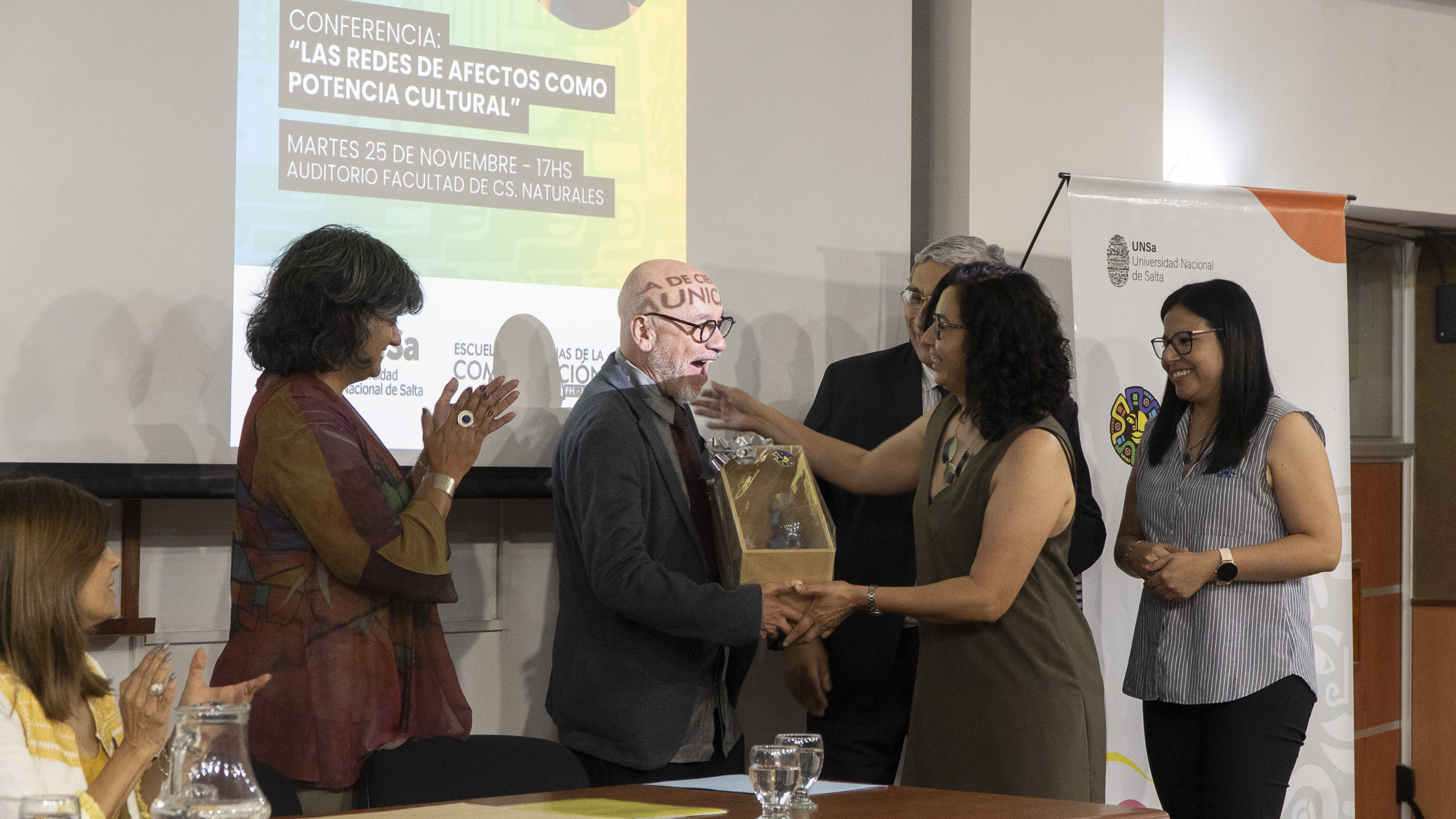 Dr Honoris Causa Omar Ricon_-12