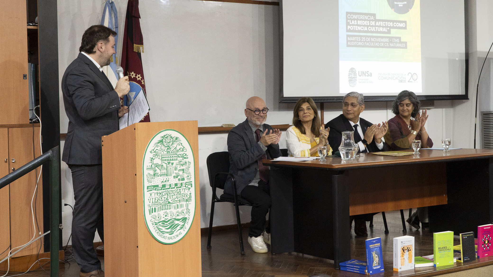 Dr Honoris Causa Omar Ricon_-3