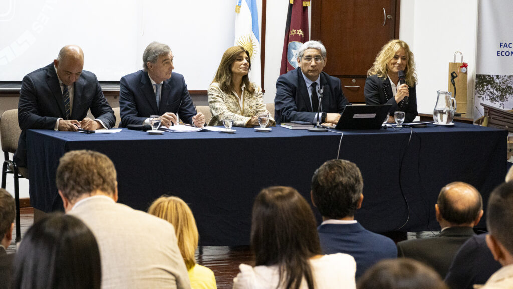 Diplo de Liderazgo (10 de 38)