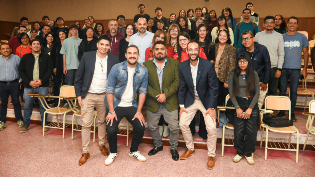 Tramas de la Comunicación (23)