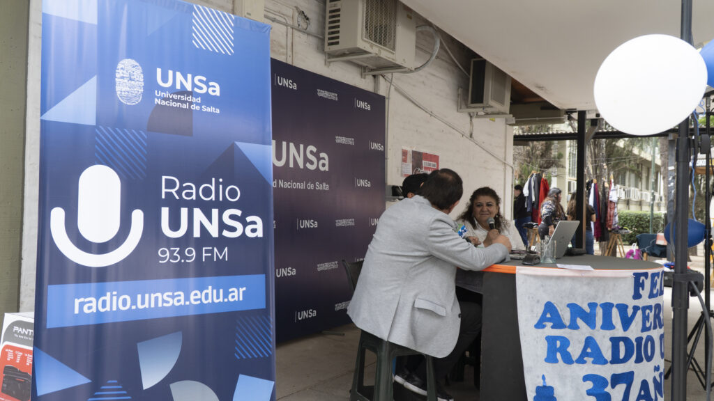 Radio UNSa-2