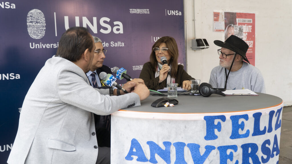 Radio UNSa-9