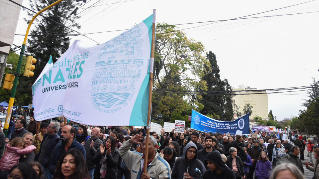 UNSa Marcha (69)