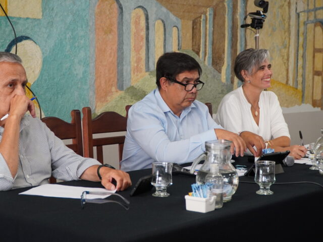 Encabeza Rector Daniel Hoyos